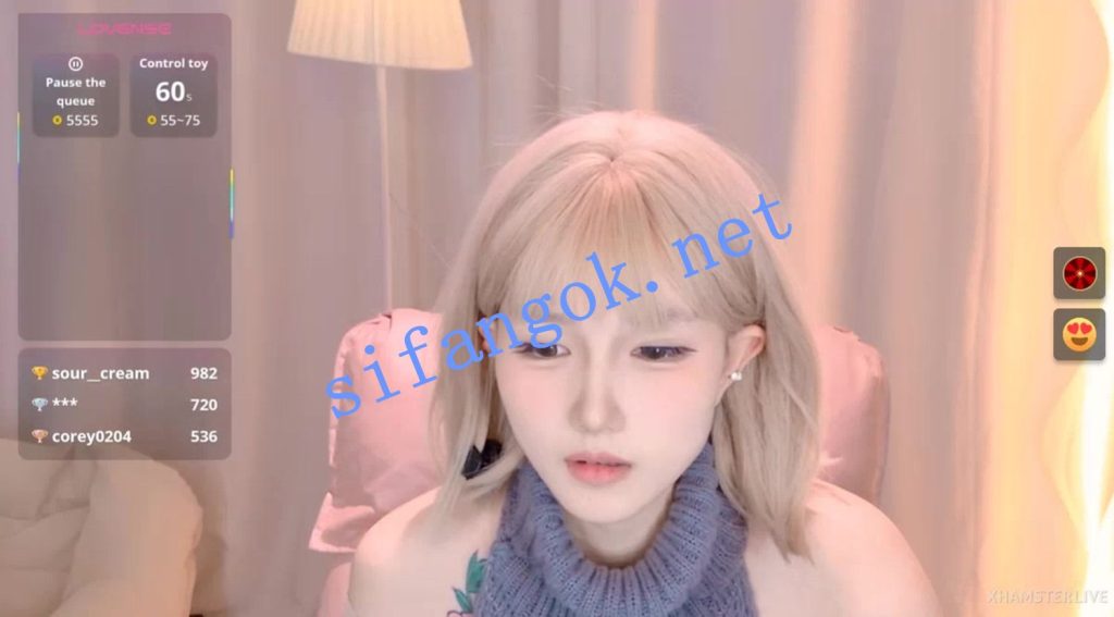 ❤❤❤ST极品新人~【YE_Zi】颜值杠杠的，好漂亮的一对奶子【4V】【1.94G】 预览图 26