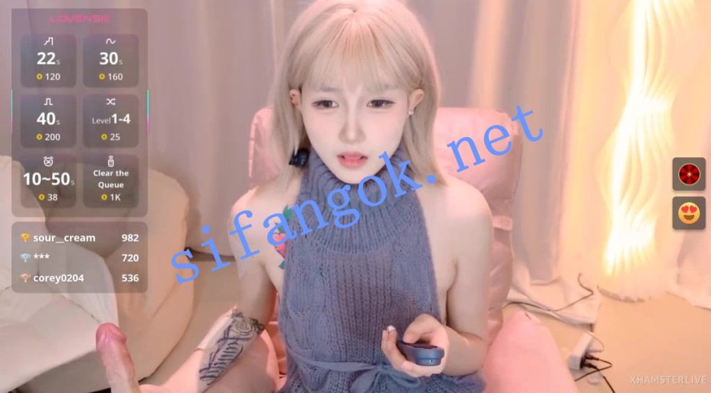 ❤❤❤ST极品新人~【YE_Zi】颜值杠杠的，好漂亮的一对奶子【4V】【1.94G】 预览图 25