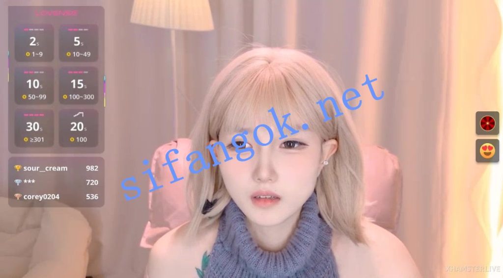 ❤❤❤ST极品新人~【YE_Zi】颜值杠杠的，好漂亮的一对奶子【4V】【1.94G】 预览图 7