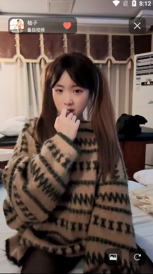 【柚子】，全身上下雪白粉嫩，小小年纪，却喜欢上做爱，又主动又风骚-福利岛