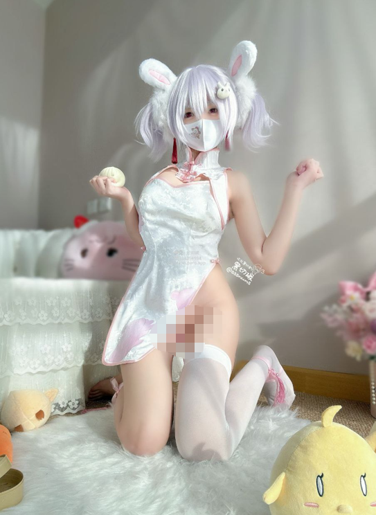 哎我黑切呐 拉菲碧蓝航线 旗袍cos 【36P 4V 210MB】-福利岛