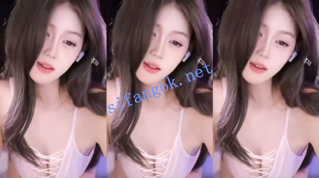 ‼️虎牙重磅 楚安安 口爆道具秀逼裸舞万定（2V）【2V】【855M】 预览图 3