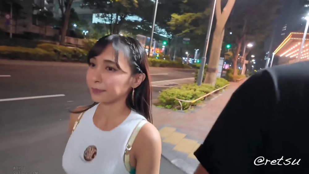 网红约炮大神【烈Retsu_dao】与脱衣舞界明星AV女优共度的时光 上-福利岛