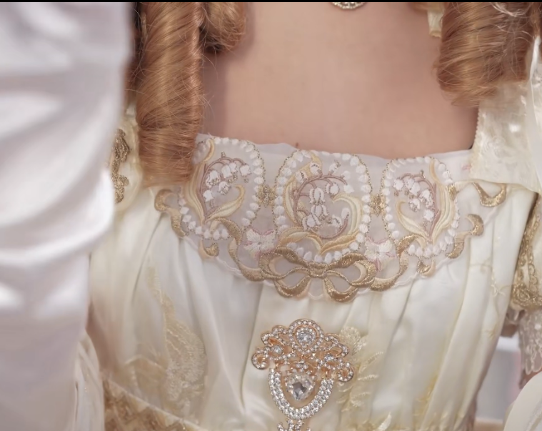 梵拉 太舒服… 宫廷风温柔姐姐为你沉浸式化妆ASMR~ 轻语梳头化妆触发音碎碎念催眠~1V1.22G百度盘-福利岛