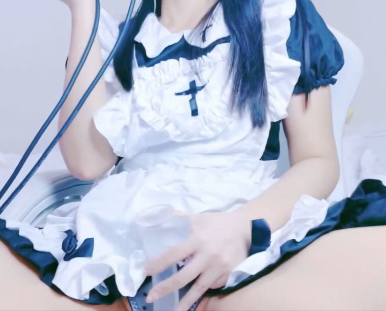 夜世 2026.1.18 fc 女仆装 玩具玩弄小穴 ご奉仕しすぎて精を搾り取りすぎる欲求不満メイドさん♥️1V410M百度盘-福利岛