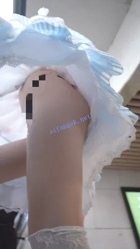 【永久专享】(BC-SSS-100)⭐小母狗陪金主大叔..透明内诱惑小孩哥+酒店录音【1V】【2.1G】 预览图 6