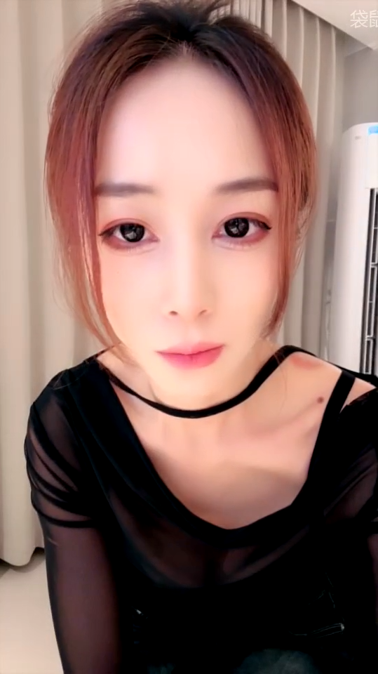 【水多叫的响】超美御姐道具大力抽插 自慰 (4V) 预览图 1