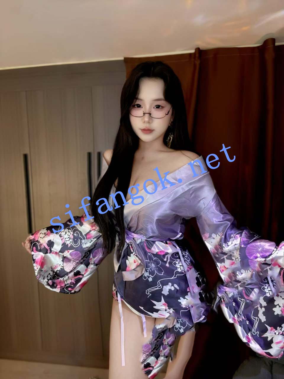 B站 米粒哩哩yoyo 超有气质良家 露脸露点 炮机插B 户外母狗【10V】【643M】 预览图 7