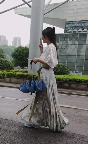 【永久专享】JQY-154精致高颜小姐姐汉服白内【1V】【1.22G】 预览图 4