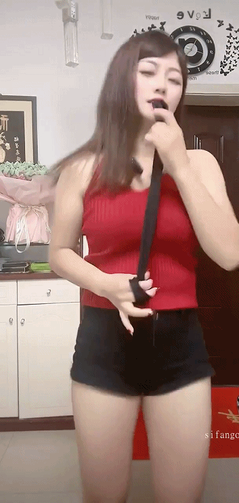 【快手福利】风骚骚舞御姐【快乐晨宝儿】抖奶口交道具②【43V】【5.83G】 预览图 1