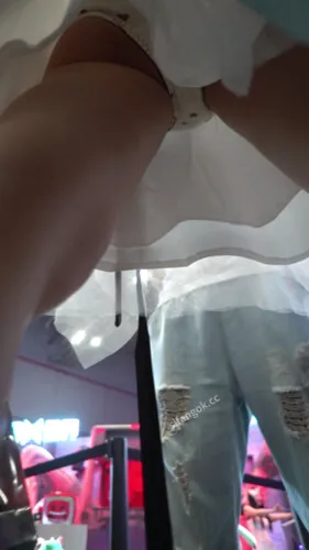 【永久专享】【WaltzCD】华尔兹2024系列之08展台礼仪小姐【1V】【666M】 预览图 2