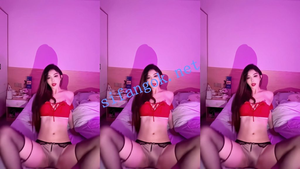 【快手】兔兔baby，55万粉丝网红主播内衣骚舞福利定制8V【8V】【801M】 预览图 10