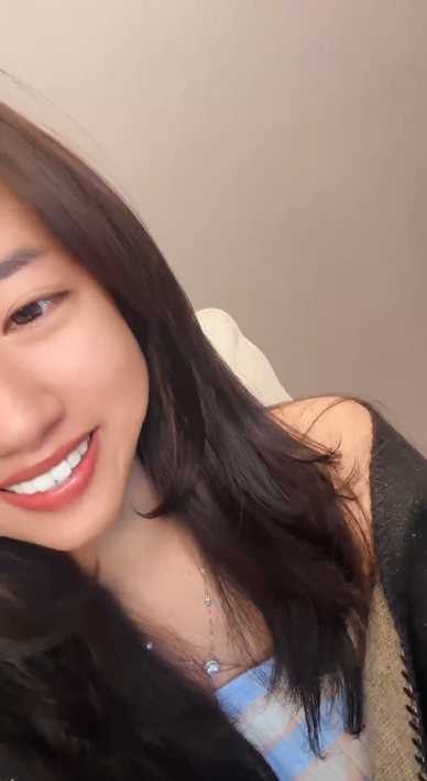 舞蹈专业大学生，【小鹿大秀】露脸，大尺度自慰，人瘦胸大蜜桃臀-福利岛