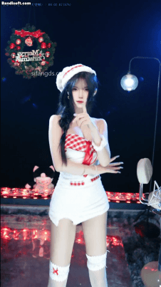 【抖音 AA】极品长腿萌妹 超短裙极限露内骚舞 很顶很诱惑【29V】【2.2G】 预览图 4