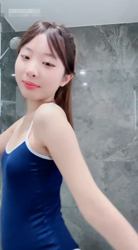 反差感萝莉妹 死库水啪啪 预览图 1