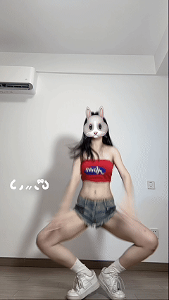 推特西西团队 新秀蚊子 VIP裸舞首发 专业动感极致美翻了！【25V】【994M】 预览图 2