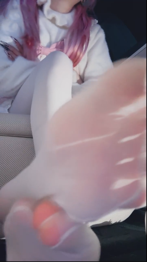 玩物直播玉子sama-251124 辱妈死妈系列妓女亲妈被玉子玩丝【1V】【395MB百度云】 预览图 2