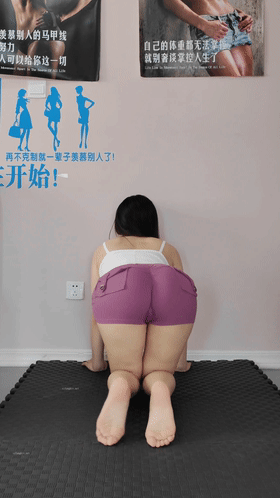 【无在线播放】【B站】【广场舞】妍妹--极品健身臀摇摆，超清热舞视频【33V】【4.84G】 预览图 1