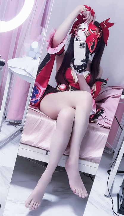 【足控福利】家の鍵 – 花火 【71P 199MB】-福利岛