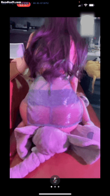 重磅【B站 奶白甜兔兔】超美女神 高价福利露逼 双视角直播【322P24V】【1.66G】 预览图 21