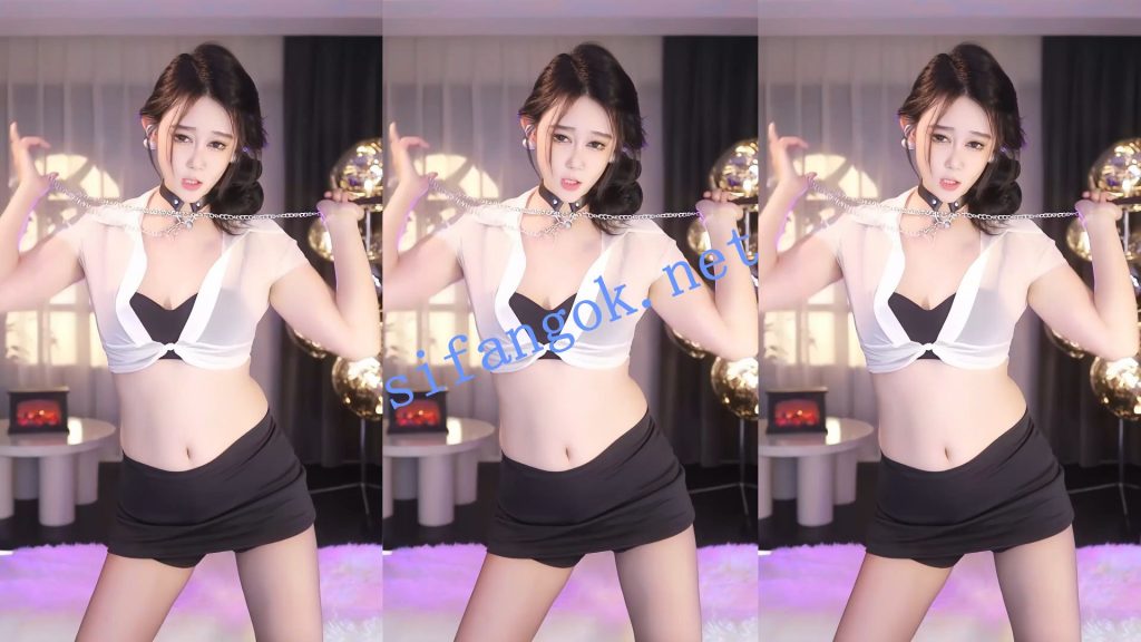 【畅聊】金安安 绝顶主播漏内骚舞 最新精选【9V】【912M】 预览图 4