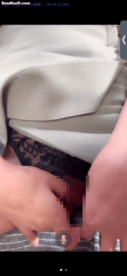 重磅【B站 奶白甜兔兔】超美女神 高价福利露逼 双视角直播【322P24V】【1.66G】 预览图 29