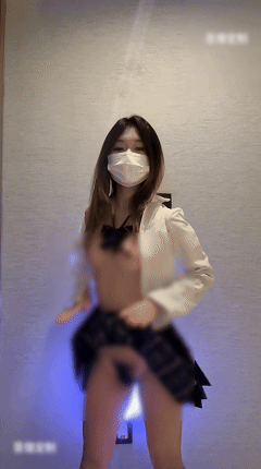 萌妹福利姬超纯反差裸舞定制 动感热舞掰穴顶B起飞【10V】【1.39G】 预览图 14