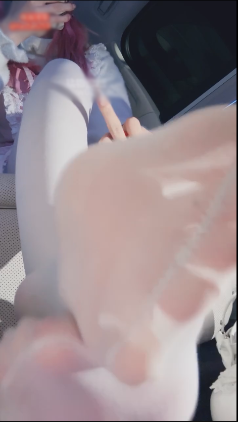 玩物直播玉子sama-251125 辱母系列人皮亲妈【1V】【370MB百度云】 预览图 2