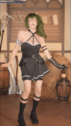 【B站 Yiko湿润兔 咬一口兔娘】1月作品2套 抹油骚舞露毛【148P3V】【632M】 预览图 5