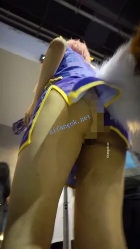 【永久专享】【xxn-158】玉藻前旗袍cos小姐姐..侧面露半个屁股CD无痕内【1V】【383M】 预览图 2