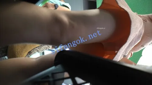 【永久专享】（空城原创）超短连衣裙美少妇，微透白N包裹肥臀前C黑森林【1V】【1.22G】 预览图 13