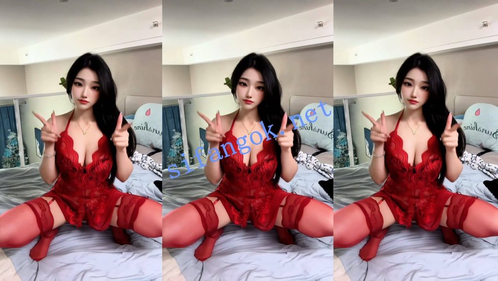 【抖音 】露宝吃不饱 精致美女情趣内衣福利定制8V【8V】【279M】 预览图 6