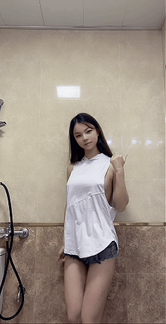 推特西西团队圆乳小师妹 安慕曦 2026顶级露脸会员裸舞新福【63V】【667M】 预览图 1