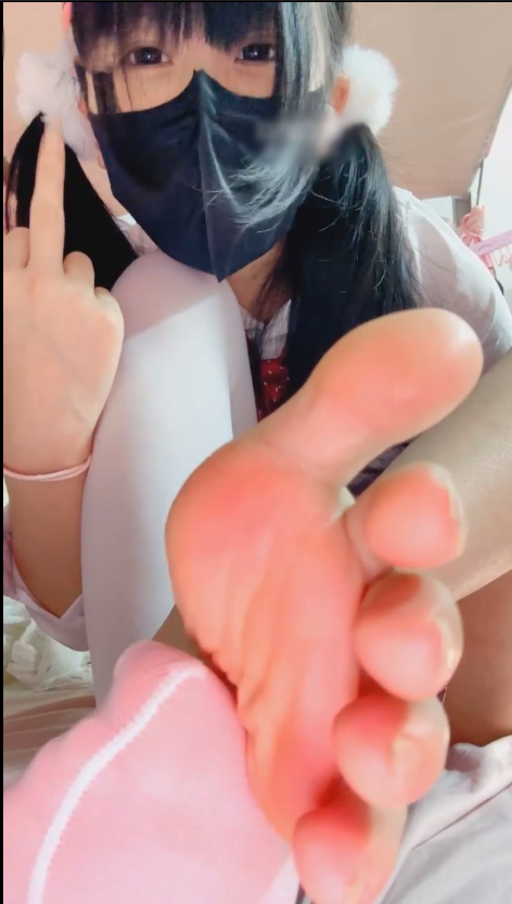 玩物直播不甜-251127 白丝榨干废物狗【1V】【506MB百度云】 预览图 4