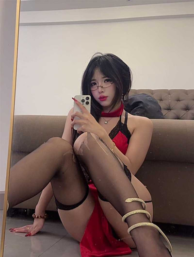 杭州性感带货网红冯晓燕长腿尤物下播秒变项圈母狗供MCN老板肆意淫玩❤️玩撕裆强制深喉 裹淫装后入爆操！【1V】【261M】 预览图 10