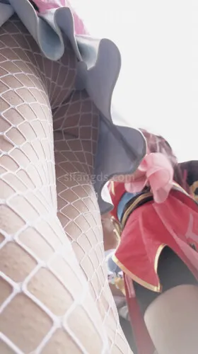 【永久专享】⭐【mccd】⭐ 44 CD两次极品身材COS小姐姐，第二次网袜骚丁【1V】【1.88G】 预览图 14