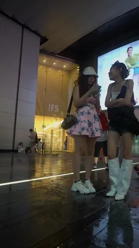 【永久专享】【WaltzCD】华尔兹2023系列之22骚妇半透肥臀【1V】【550M】 预览图 3