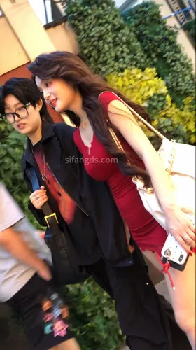 【永久专享】⭐【mccd】⭐ 44 CD极品身材红色包臀裙黑内【1V】【355M】 预览图 4