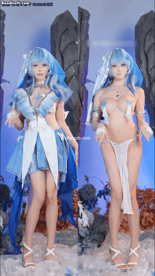 【B站 Yiko湿润兔 咬一口兔娘】11月作品 性感丁字裤 抹油巨乳【183P3V】【1.06G】.7z 预览图 12