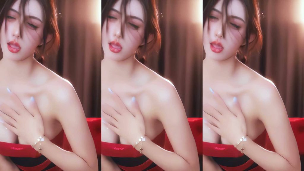 虎牙 长腿兮兮 情趣内衣骚舞 无水印收藏版【2V】【830M】 预览图 6