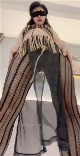 快手骚骚主播 美优nice定制 情趣骚舞骚毛透视露出骚BB【22V】【1.16G】 预览图 20