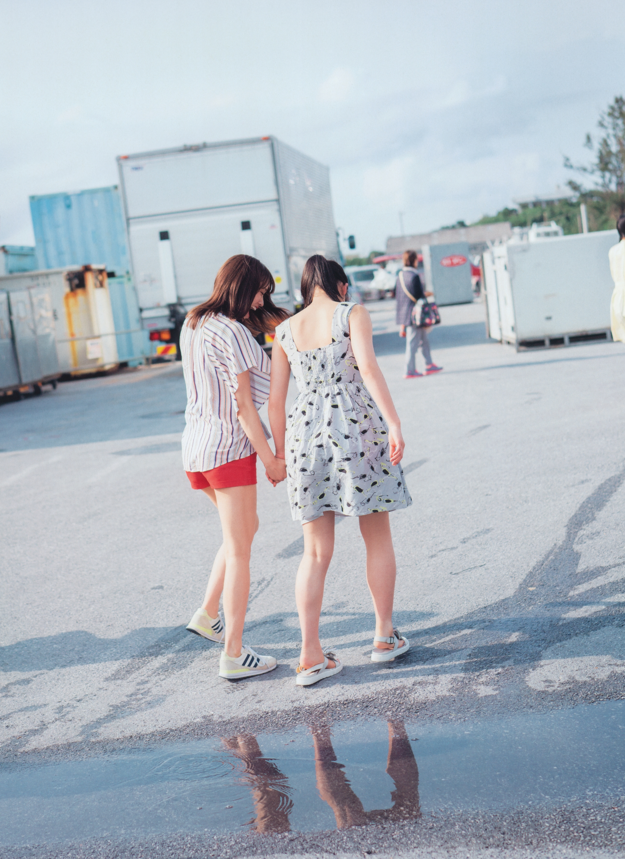 日向坂46 1st写真集「立ち漕ぎ」【159P1.3G】 预览图 2