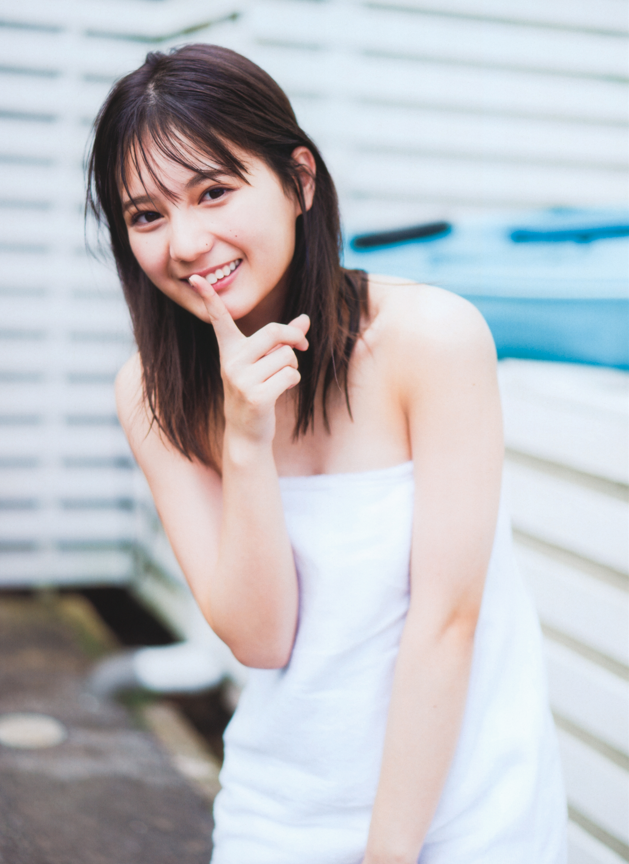 日向坂46 1st写真集「立ち漕ぎ」【159P1.3G】 预览图 1