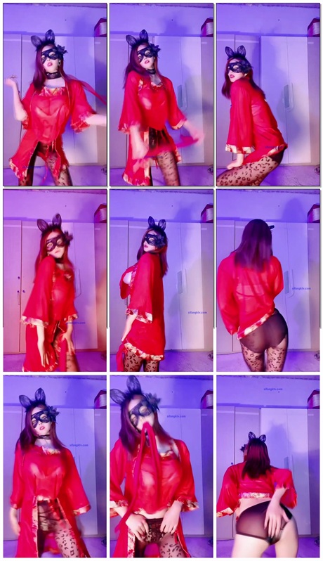 ❣️推荐❣️抖音颜值嫩妹【aimi】裸舞诱惑，大尺度掰逼展示，道具自慰高潮，开腿插穴已经成为习惯【37V】【4.35G】 预览图 15