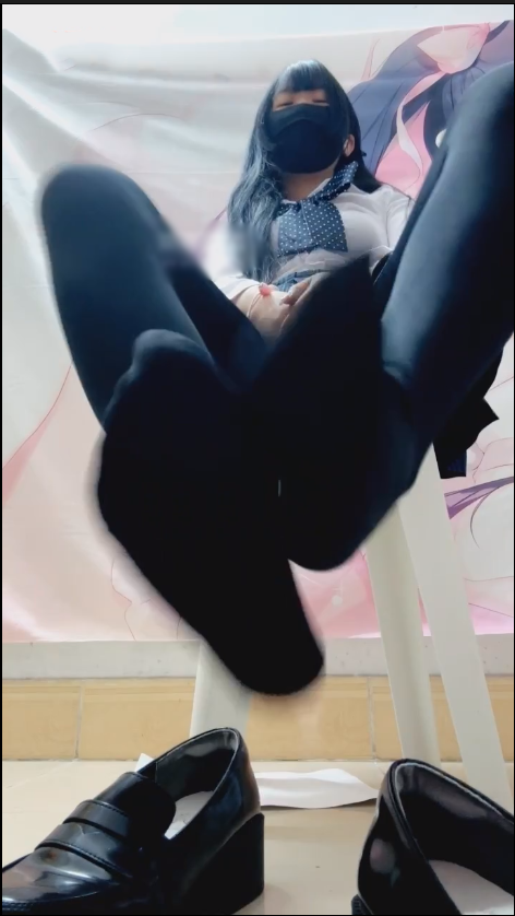 玩物直播不甜-251127 厚黑羞辱寸榨【1V】【567MB百度云】 预览图 2