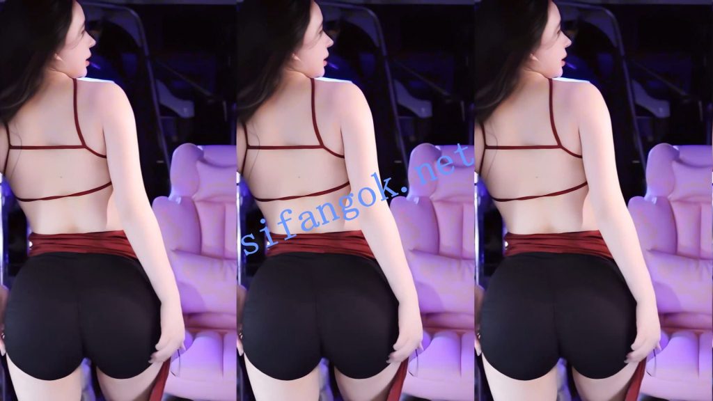 【虎牙】小酒窝翁馨 转会虎牙初夜直播，极限擦边狂怼肥臀【4V】【572M】 预览图 2