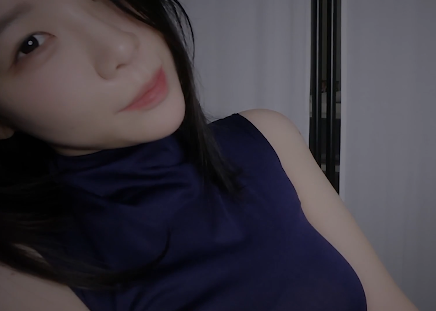 Yeonchu 在一家低调的公司里，最后一位面试者……（摩擦下面？）1V464M百度盘-福利岛