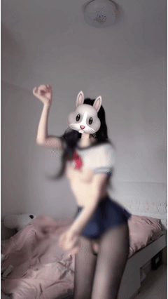 推特萌妹福利姬 好想鼠 无敌身材圆乳VIP专业裸舞动感合集【75V】【1.8G】 预览图 11