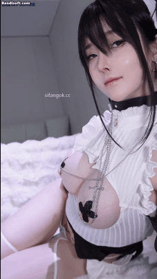 【一小央泽】贞洁祷告 极品巨乳女神性感白丝丁字裤 大尺度【117P3V】【1.93G】 预览图 4