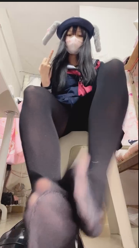 玩物直播砂糖-251128 水手服厚黑榨【1V】【796MB百度云】 预览图 1